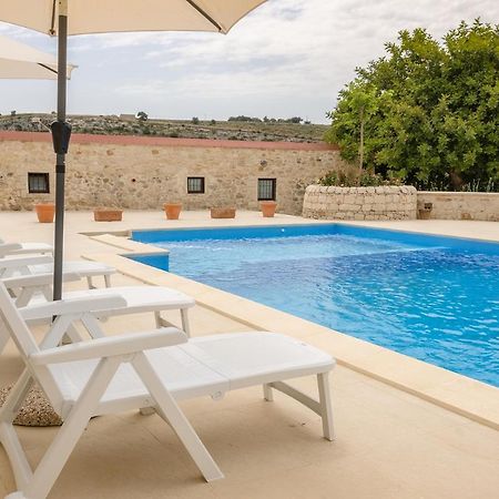 Vivere Gli Iblei - Maison En Plain Air Ragusa Eksteriør billede