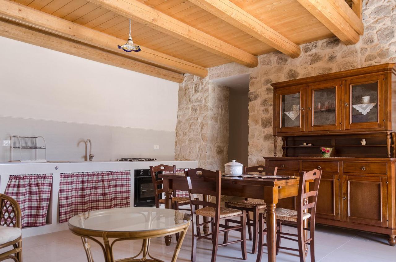Vivere Gli Iblei - Maison En Plain Air Ragusa Eksteriør billede